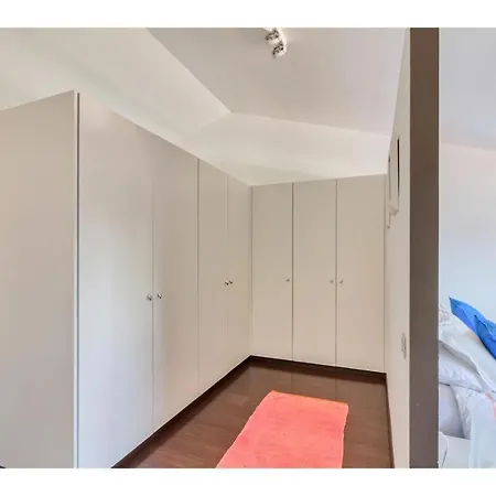 Sunny House *